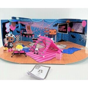 L.O.L. Surprise! Furniture Baby Sleepover Can Do Series 3 Playset